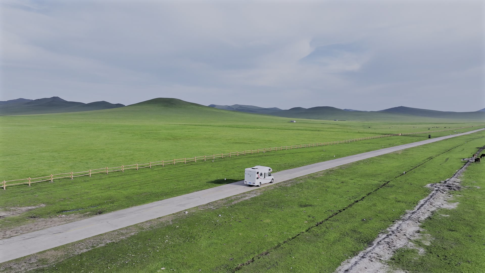 G317 Western Sichuan Odyssey